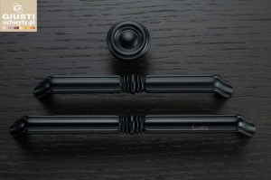 czarny-matowy-uchwyt-meblowy-Giusti-N4-WMN-811