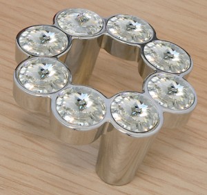 galka-do-mebli-krysztalowa-WPO633B32KR02