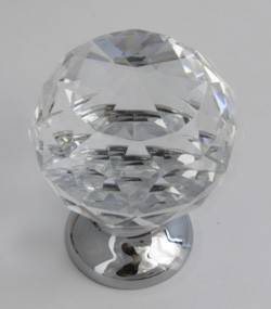 681030kr02jasne.jpg